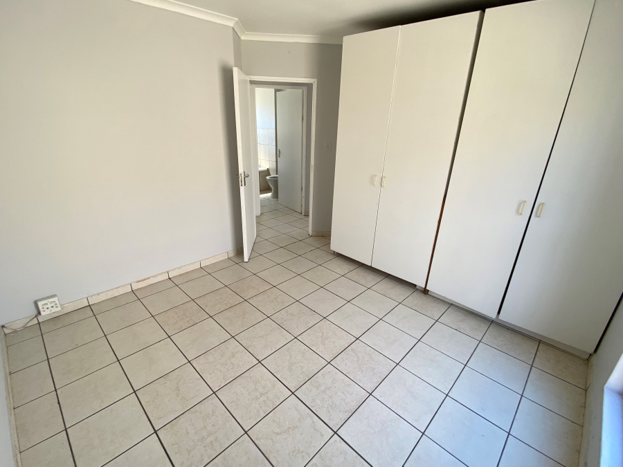 2 Bedroom Property for Sale in Summer Greens Western Cape